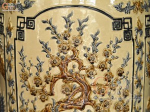 Đôi lộc bình men hoàng tộc đắp nổi tứ cảnh Phúc Đức, cao 1m6