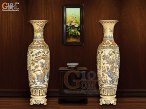 Đôi lộc bình men hoàng tộc đắp nổi tứ cảnh Phúc Đức, cao 1m6