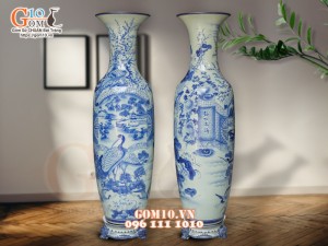 Đôi lộc bình men lam cổ họa tiết Bích Thu Đồ, cao 1m55