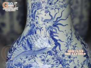 Đôi lộc bình men lam cổ họa tiết Bích Thu Đồ, cao 1m55