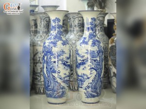 Đôi lộc bình men lam cổ vẽ cảnh Sơn Thủy Hữu Tình, cao 1m40