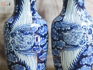 Đôi lộc bình men lam cổ vẽ Phượng băng, cao 33cm