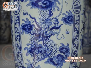 Đôi lộc bình men lam cổ vẽ Tứ Linh, cao 1m75