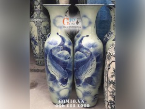 Đôi lộc bình men lam họa tiết Song Ngư, cao 1m4