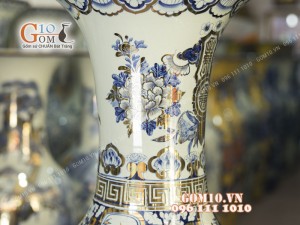 Đôi lộc bình men lam họa tiết Tứ Cảnh Tùng Cúc Trúc Mai, cao 1m4