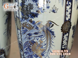 Đôi lộc bình men lam họa tiết Tứ Cảnh Tùng Cúc Trúc Mai, cao 1m4
