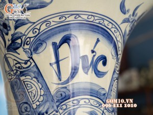 Đôi lộc bình men lam nổi họa tiết Tùng Cúc Trúc Mai, cao 1m75 (cả chân kê)