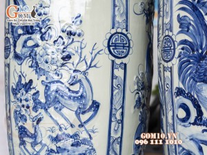 Đôi lộc bình men lam nổi họa tiết Tùng Cúc Trúc Mai, cao 1m75 (cả chân kê)