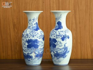 Đôi lộc bình men lam vẽ Chép Sen Đại Cát, cao 50cm