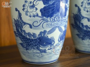 Đôi lộc bình men lam vẽ Chép Sen Đại Cát, cao 50cm