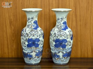 Đôi lộc bình men lam vẽ Chép Sen Đại Cát vẽ vàng, cao 50cm