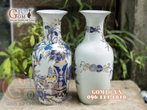 Đôi lộc bình men lam vẽ Cổ Đồ cao 50cm - vẽ vàng