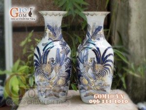 Đôi lộc bình men lam vẽ Kim Kê Đại Cát cao 50cm - vẽ vàng
