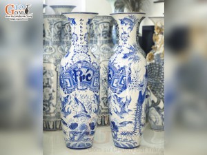 Đôi lộc bình men lam vẽ Phúc Đức Trường Thọ, cao 1m40