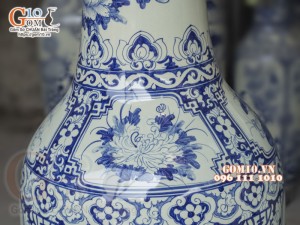 Đôi lộc bình men lam vẽ Tứ Quý Cổ Đồ Bình An, cao 1m75 ( Hàng vẽ kĩ )