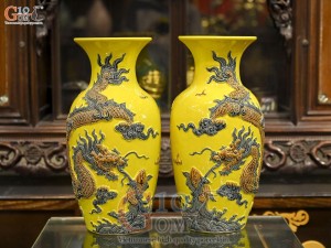 Đôi lộc bình men màu đắp nổi Rồng Như Ý nền vàng, cao 45cm