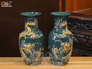 Đôi lộc bình men màu đắp nổi Rồng Như Ý nền xanh lục bảo, cao 26cm
