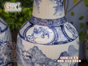 Đôi lộc bình men màu vẽ Công đào, cao 1m