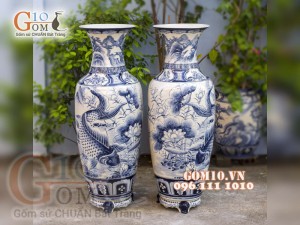 Đôi lộc bình men màu vẽ Lý Ngư Vọng Nguyệt, cao 80cm