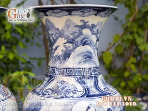 Đôi lộc bình men màu vẽ Lý Ngư Vọng Nguyệt, cao 80cm