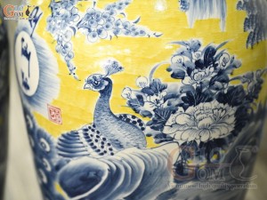 Đôi lộc bình men màu vẽ Phú Quý Trường Xuân nền vàng, cao 70cm