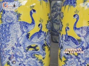 Đôi lộc bình men màu vẽ Tùng Công, cao 1m55