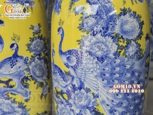 Đôi lộc bình men màu vẽ Tùng Công, cao 1m55