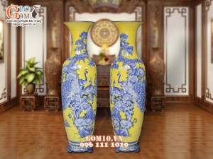 Đôi lộc bình men màu vẽ Tùng Công, cao 1m55