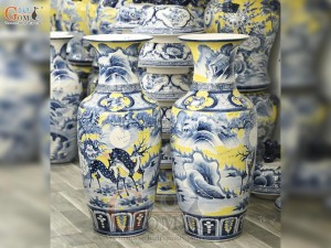 Đôi lộc bình men màu vẽ Tùng Lộc nền vàng, cao 80cm