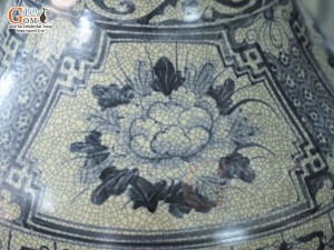 Đôi lộc bình men rạn cổ vẽ Tứ Cảnh Bốn Mùa, cao 1m60