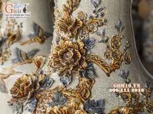 Đôi lộc bình men rạn đắp nổi Công Đào Phú Quý kênh, cao 1m6