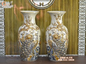 Đôi lộc bình men rạn đắp nổi Công Đào vẽ vàng 24k, cao 50cm
