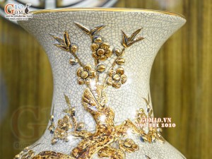 Đôi lộc bình men rạn đắp nổi Công Đào vẽ vàng 24k, cao 50cm
