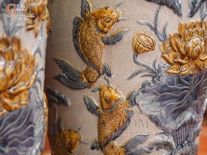 Đôi lộc bình men rạn đắp nổi Đức Phúc Công kênh, cao 1m6