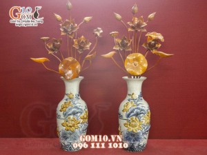 Đôi lộc bình men rạn đắp nổi Sen Cát Tường, cao 50cm