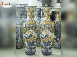 Đôi lộc bình men rạn đắp nổi Phúc Đức chép sen, cao 1m40