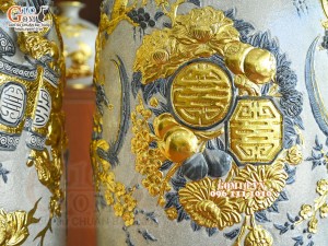 Đôi lộc bình men rạn đắp nổi Phúc Đức Công kênh dát vàng, cao 1m4