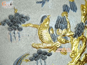 Đôi lộc bình men rạn đắp nổi Phúc Đức Công kênh dát vàng, cao 1m4