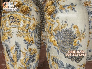 Đôi lộc bình men rạn đắp nổi Phúc Đức Sen Hạc, cao 1m1