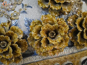 Đôi lộc bình men rạn đắp nổi Phúc Lộc Thọ Công kênh, cao 1m55