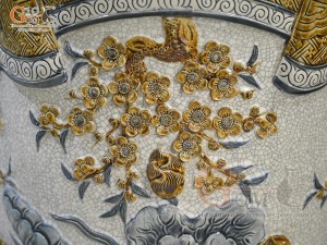 Đôi lộc bình men rạn đắp nổi Phúc Lộc Thọ Công kênh, cao 1m55