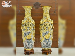 Đôi lộc bình men rạn đắp nổi Phúc Lộc Thọ Dát Vàng 24k, cao 1m20