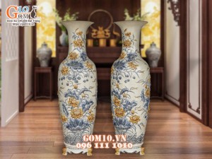 Đôi lộc bình men rạn đắp nổi Sen Phú Quý, cao 1m4