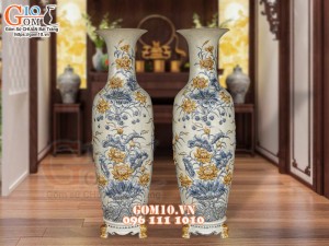 Đôi lộc bình men rạn đắp nổi Sen Phú Quý, cao 1m4
