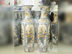 Đôi lộc bình men rạn đắp nổi Tứ Cảnh Bốn Mùa màu, cao 1m60