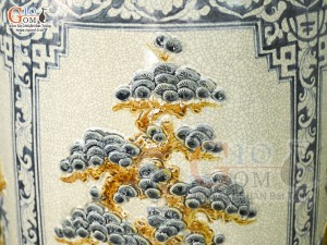 Đôi lộc bình men rạn đắp nổi Tứ Cảnh Bốn Mùa màu, cao 1m60