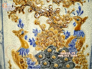 Đôi lộc bình men rạn đắp nổi Tứ Cảnh màu, cao 1m6