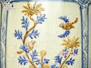 Đôi lộc bình men rạn đắp nổi Tứ Cảnh màu, cao 1m6