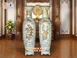 Đôi lộc bình men rạn đắp nổi Tứ Cảnh màu, cao 1m6