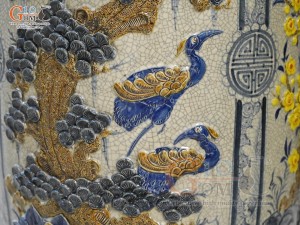 Đôi lộc bình men rạn đắp nổi tứ cảnh Tùng Cúc Trúc Mai vẽ màu, cao 1m70